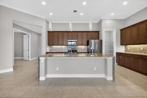 9318 SW Miracoli Way Port St Lucie FL 34987
