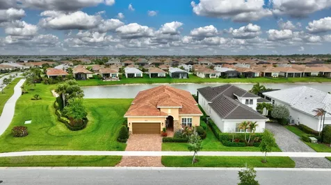 9318 SW Miracoli Way Port St Lucie FL 34987
