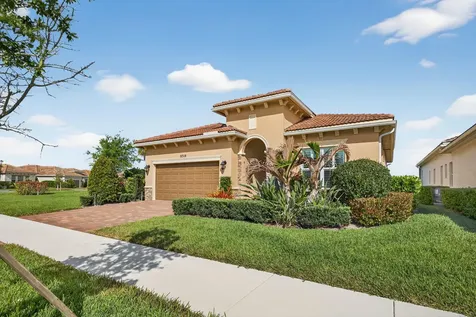 9318 SW Miracoli Way Port St Lucie FL 34987