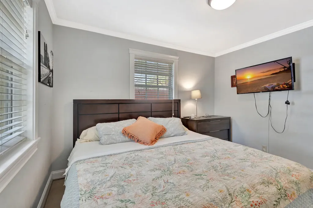 227 NE 12th Street Delray Beach FL 33444