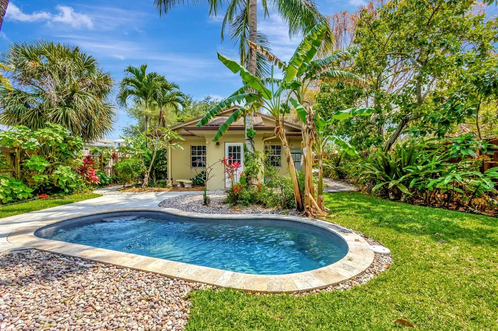 227 NE 12th Street Delray Beach FL 33444