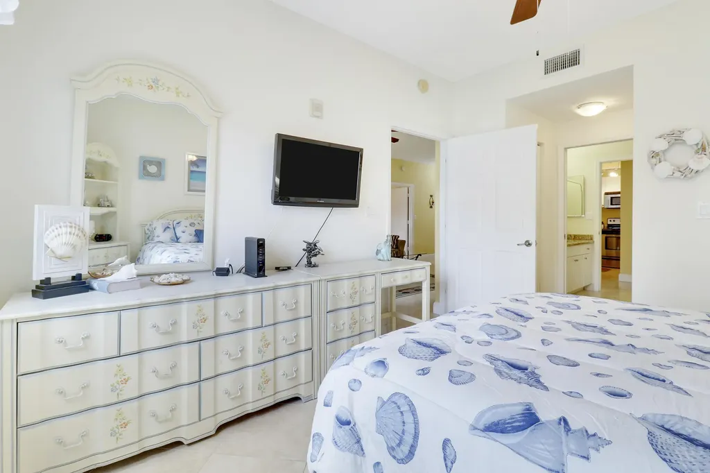 2802 Sarento Place Palm Beach Gardens FL 33410