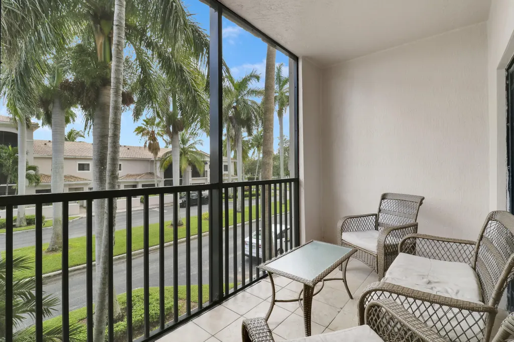2802 Sarento Place Palm Beach Gardens FL 33410