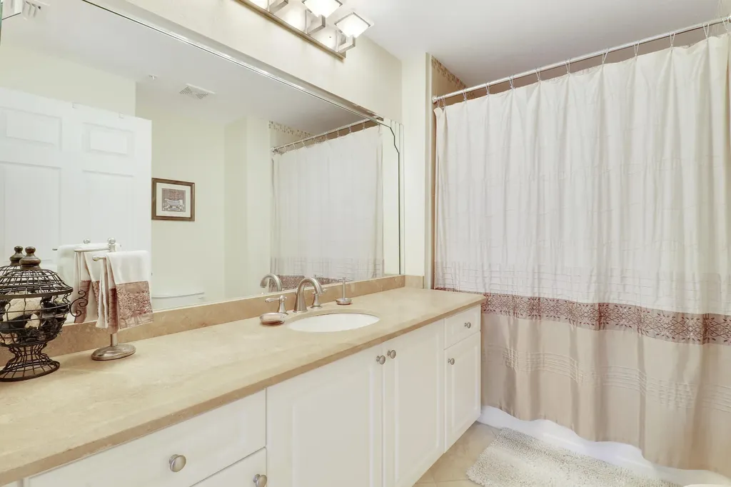 2802 Sarento Place Palm Beach Gardens FL 33410