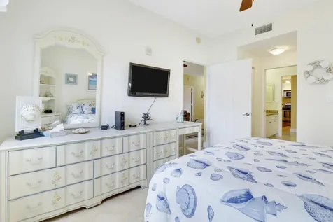 2802 Sarento Place Palm Beach Gardens FL 33410