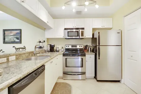 2802 Sarento Place Palm Beach Gardens FL 33410