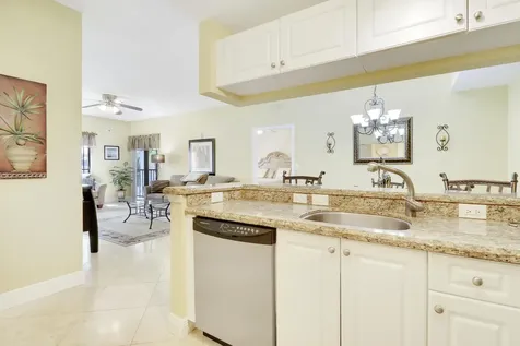 2802 Sarento Place Palm Beach Gardens FL 33410
