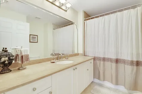 2802 Sarento Place Palm Beach Gardens FL 33410