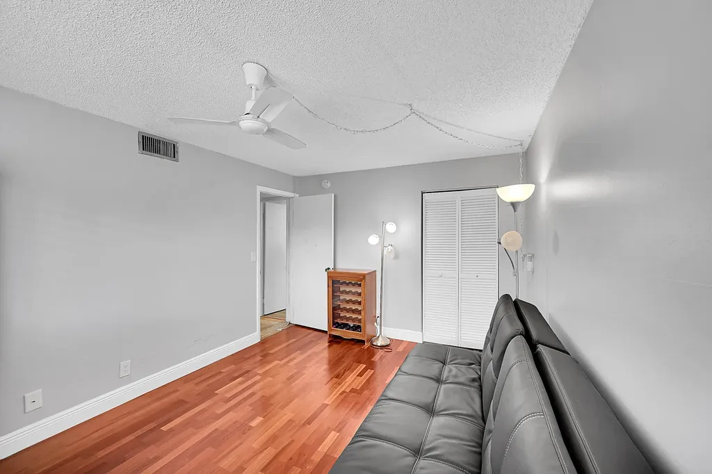 2900 SW 22nd Avenue Delray Beach FL 33445