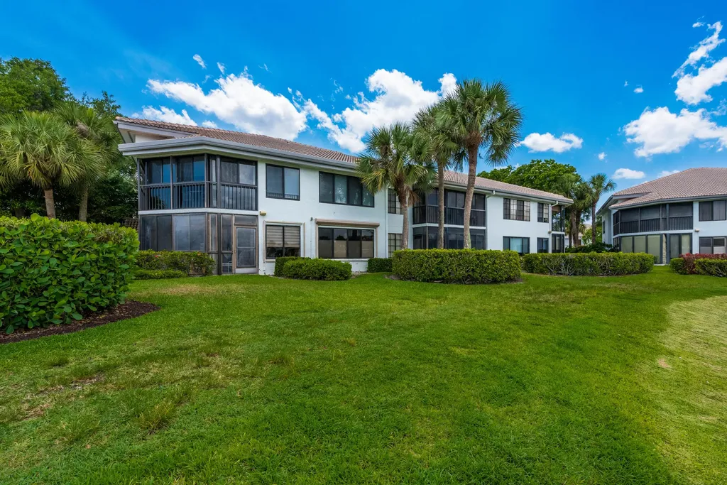 15831 Loch Maree Lane Delray Beach FL 33446