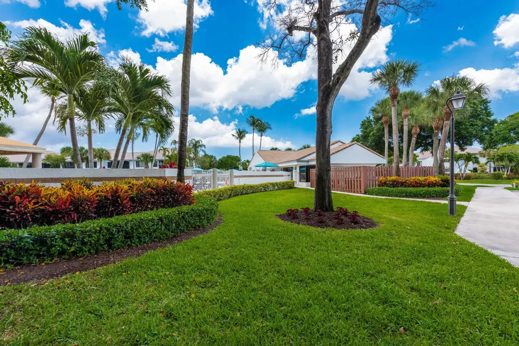 15831 Loch Maree Lane Delray Beach FL 33446