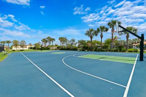 879 Bent Creek Drive Fort Pierce FL 34947
