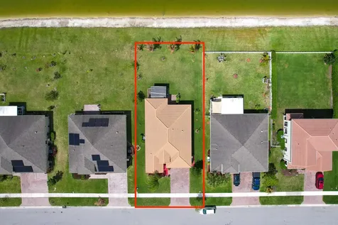 879 Bent Creek Drive Fort Pierce FL 34947