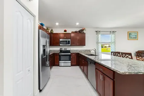 879 Bent Creek Drive Fort Pierce FL 34947