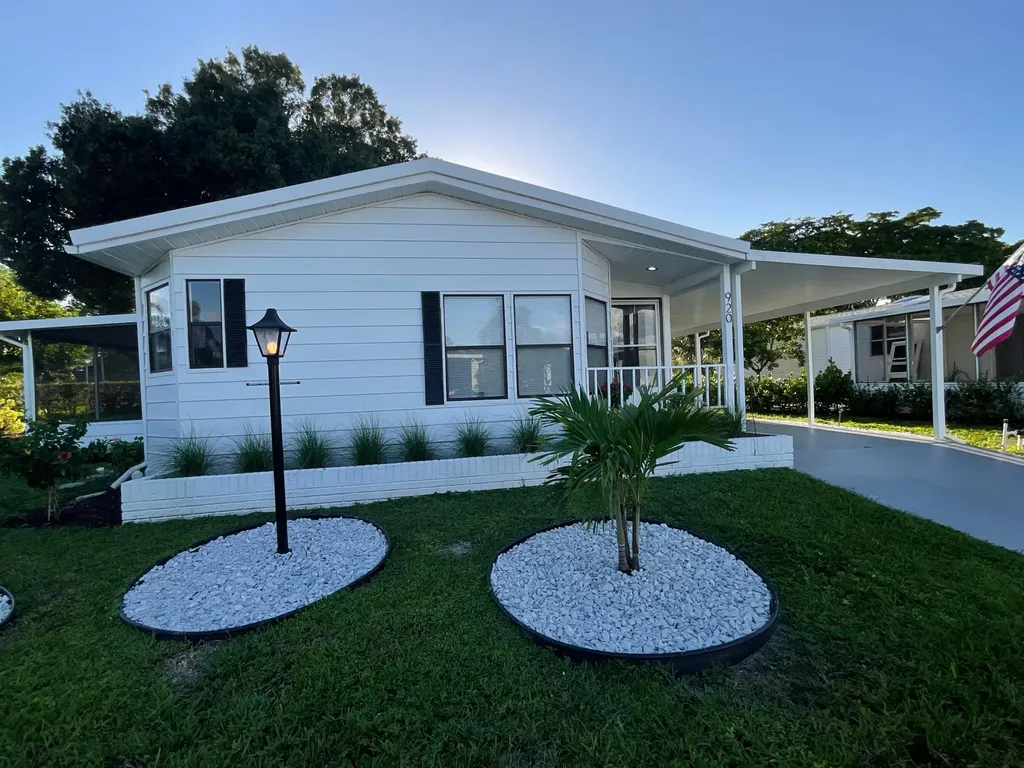 920 Sun Acres Lane Boynton Beach FL 33436