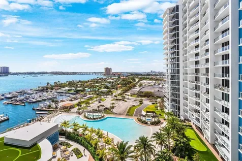 220 Lake Shore Drive Lake Park FL 33403