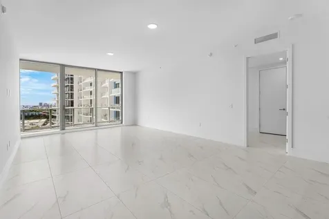 220 Lake Shore Drive Lake Park FL 33403