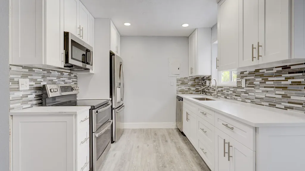 1760 NW 18th Street NW Fort Lauderdale FL 33311