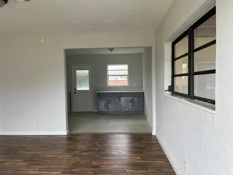 1327 SW 22nd Avenue Fort Lauderdale FL 33312