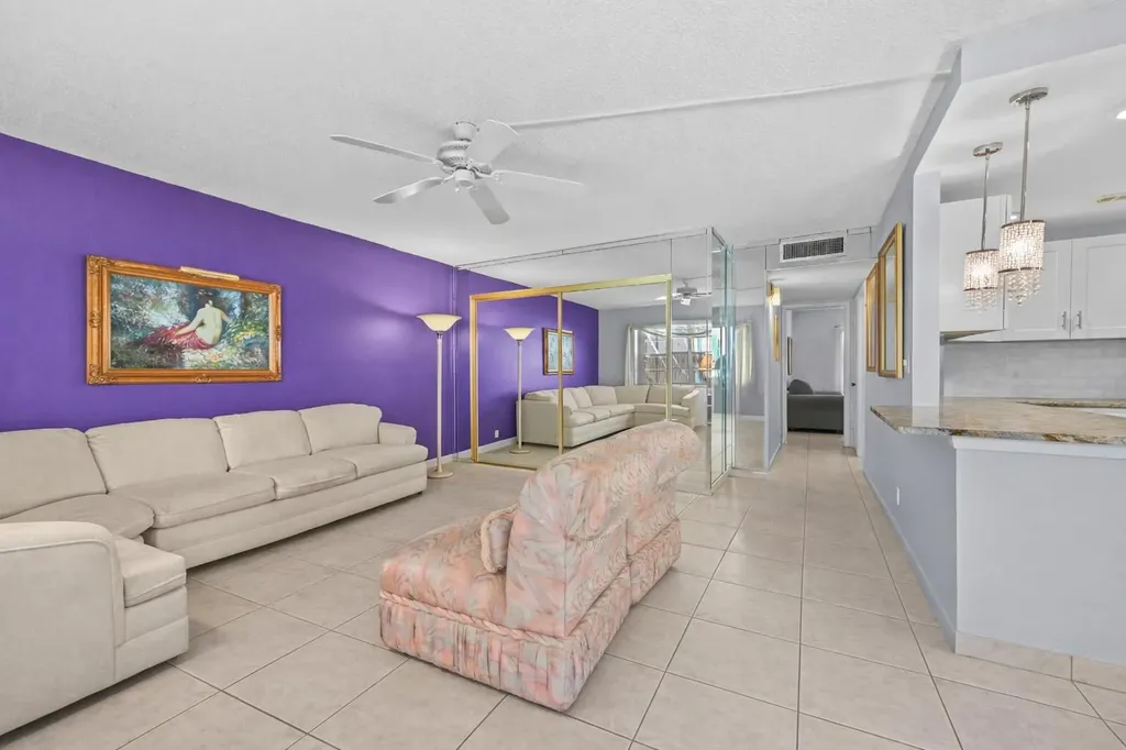 211 Piedmont E Delray Beach FL 33484