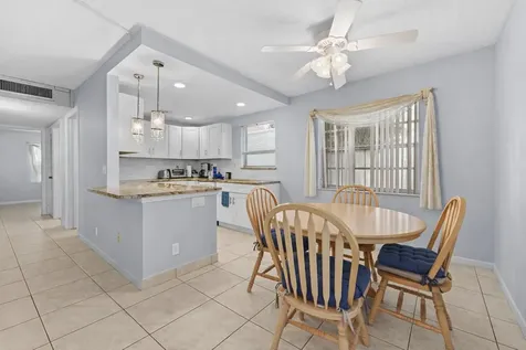 211 Piedmont E Delray Beach FL 33484