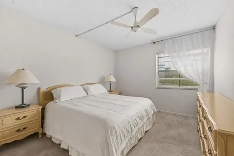211 Piedmont E Delray Beach FL 33484