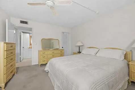 211 Piedmont E Delray Beach FL 33484