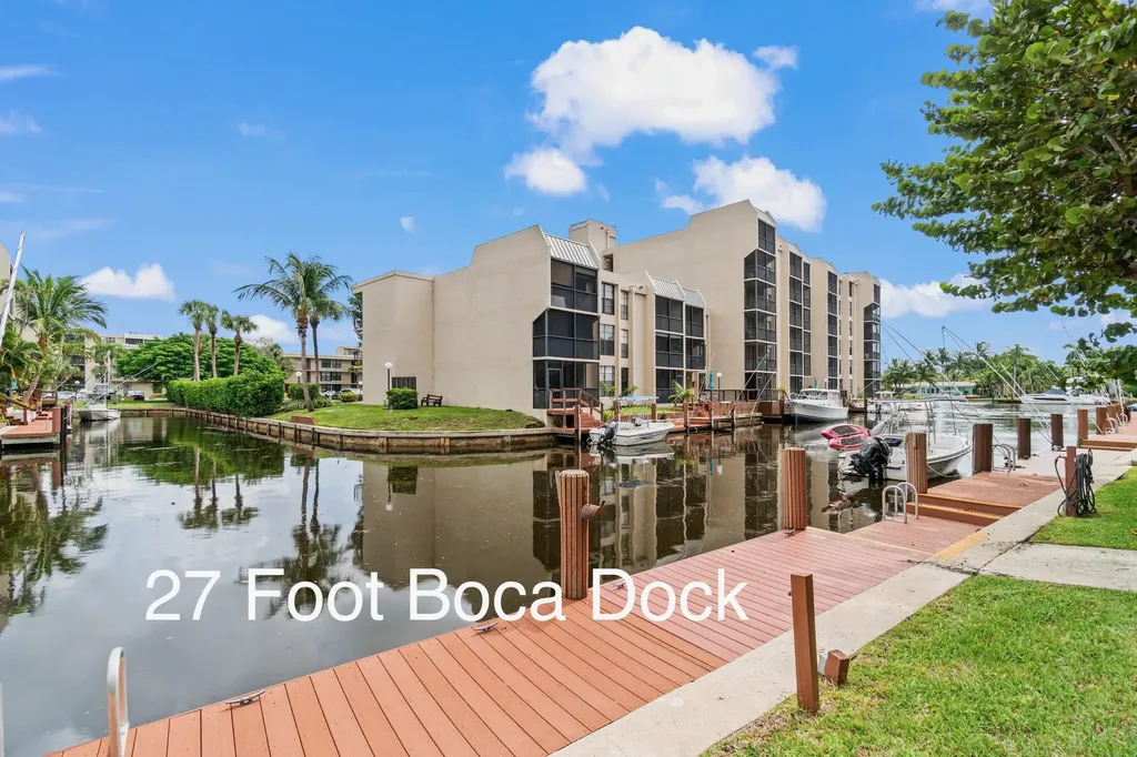 17 Royal Palm Way Boca Raton FL 33432