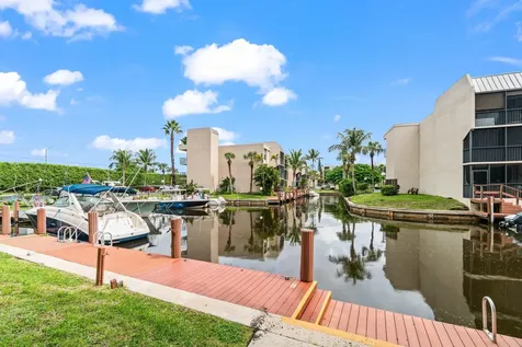 17 Royal Palm Way Boca Raton FL 33432