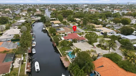 2211 NE 32nd Street Lighthouse Point FL 33064