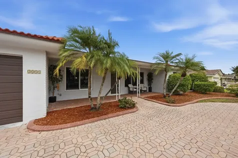 2211 NE 32nd Street Lighthouse Point FL 33064