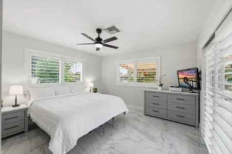 2211 NE 32nd Street Lighthouse Point FL 33064