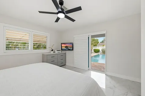 2211 NE 32nd Street Lighthouse Point FL 33064