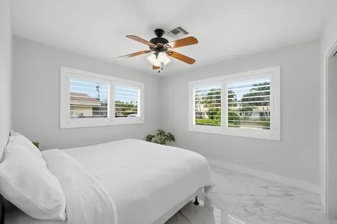2211 NE 32nd Street Lighthouse Point FL 33064