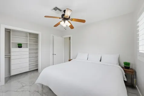 2211 NE 32nd Street Lighthouse Point FL 33064