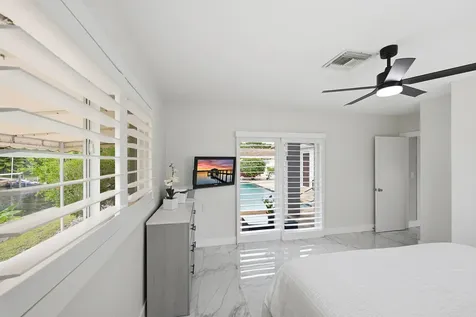 2211 NE 32nd Street Lighthouse Point FL 33064