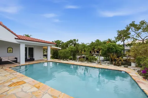 2211 NE 32nd Street Lighthouse Point FL 33064