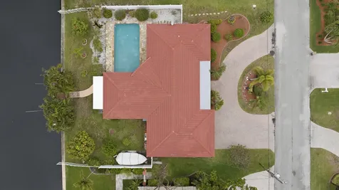 2211 NE 32nd Street Lighthouse Point FL 33064