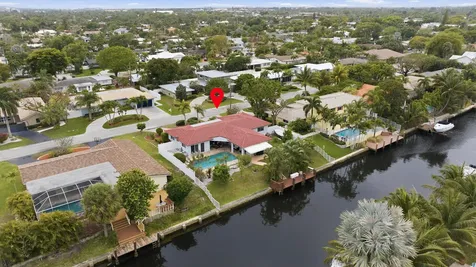 2211 NE 32nd Street Lighthouse Point FL 33064