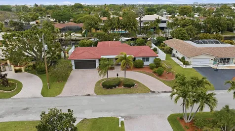 2211 NE 32nd Street Lighthouse Point FL 33064