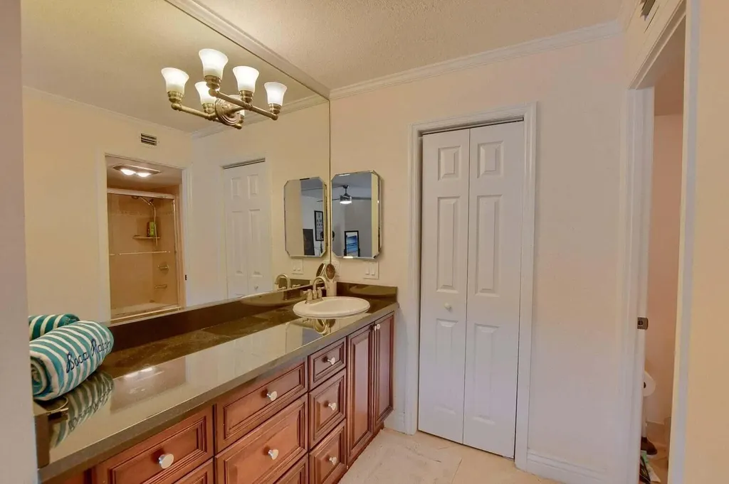 3 Royal Palm Way Boca Raton FL 33432