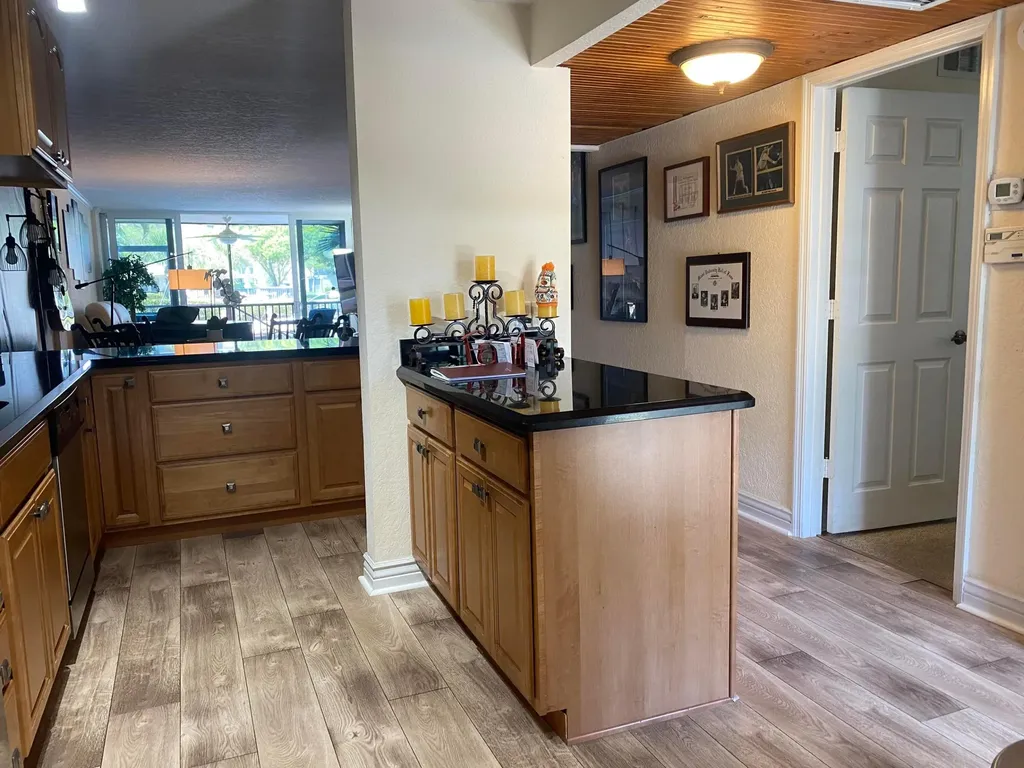 3 Royal Palm Way Boca Raton FL 33432