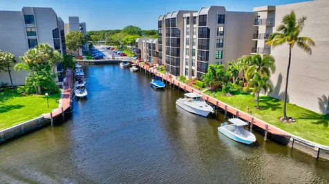 3 Royal Palm Way Boca Raton FL 33432