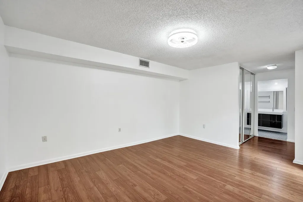 9111 SW 20th Street Davie FL 33324