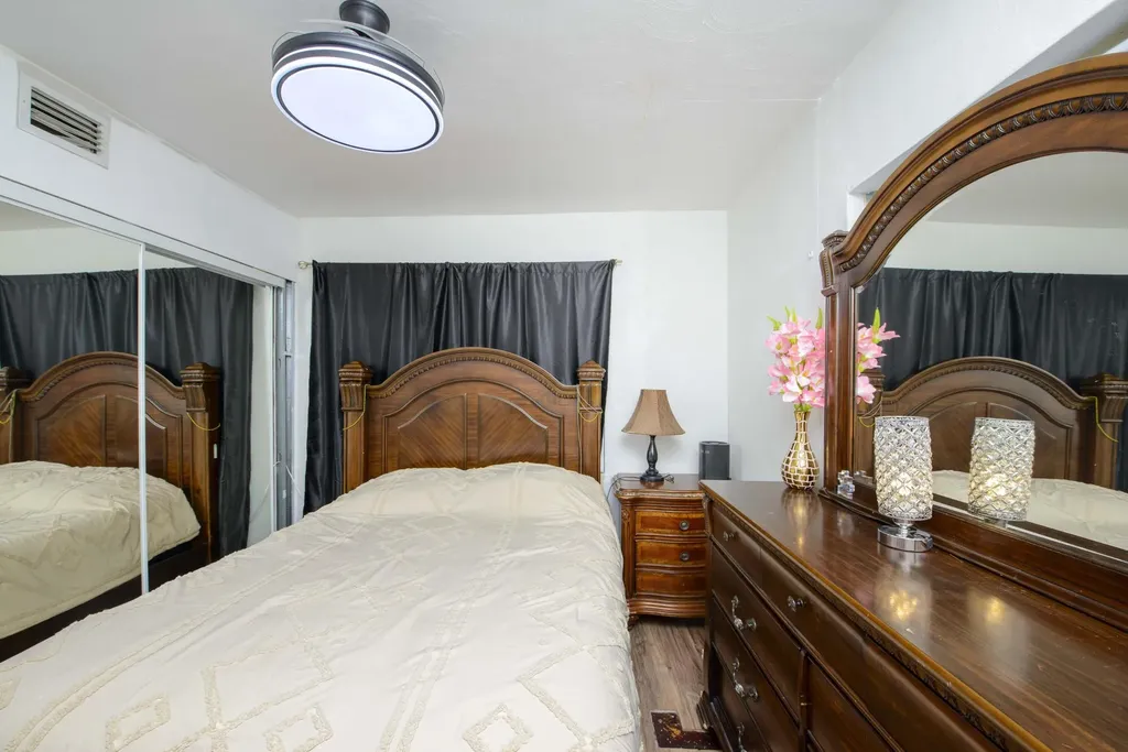 1713 N J Street Lake Worth Beach FL 33460