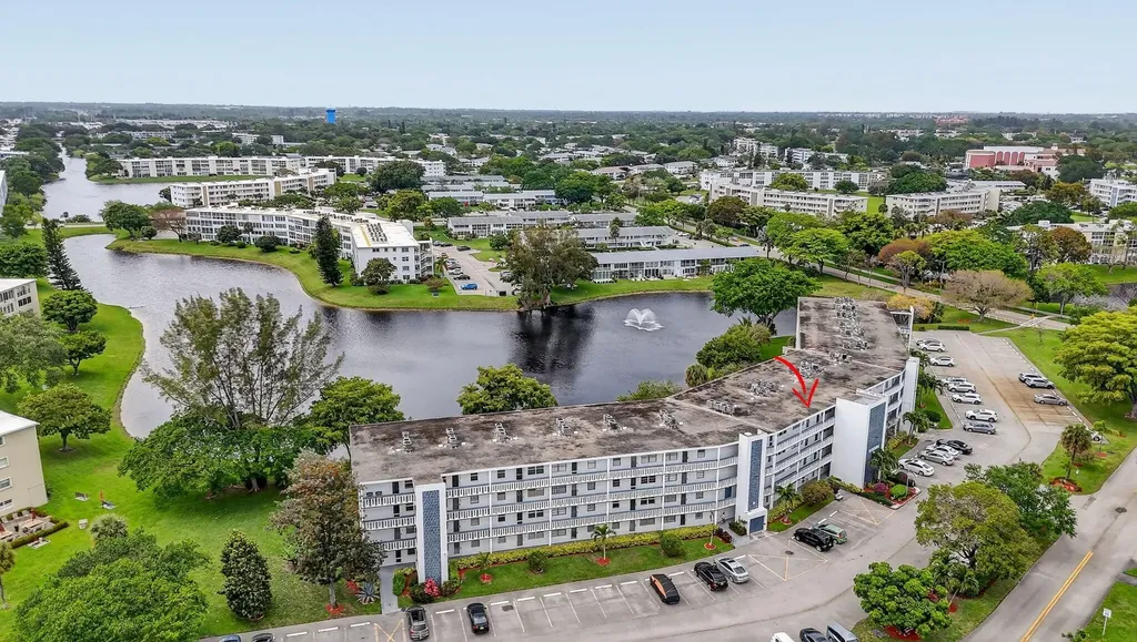 2010 N Farnham N Deerfield Beach FL 33442