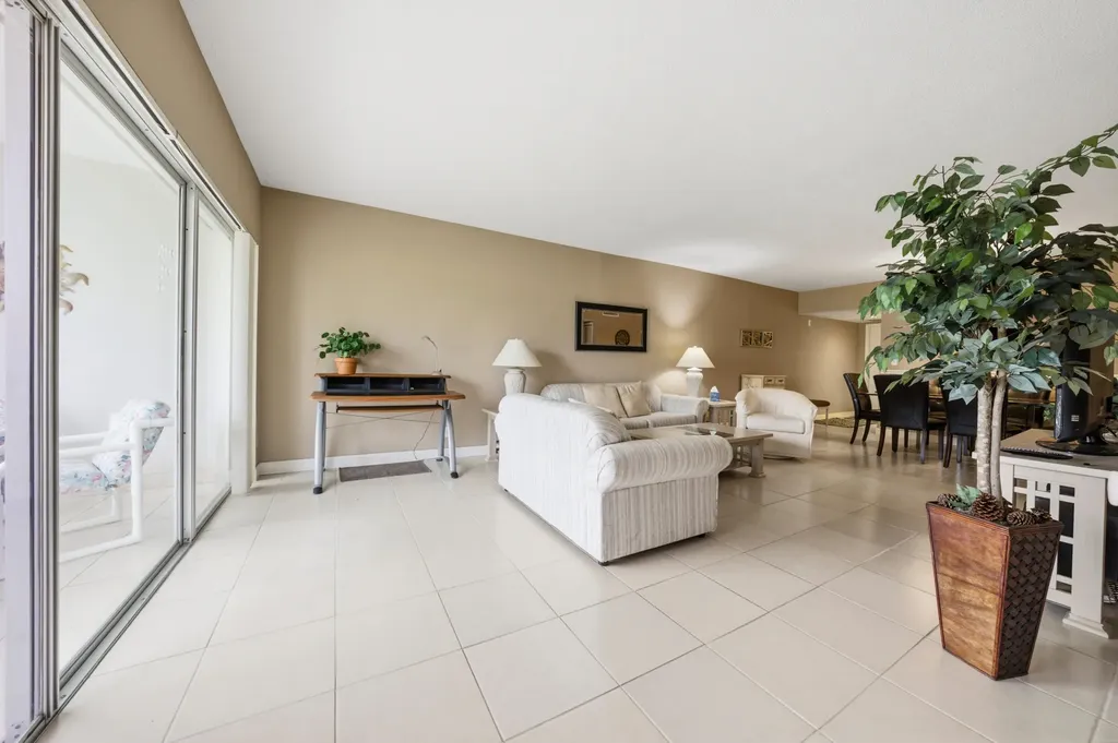 3100 N Palm Aire Drive Pompano Beach FL 33069