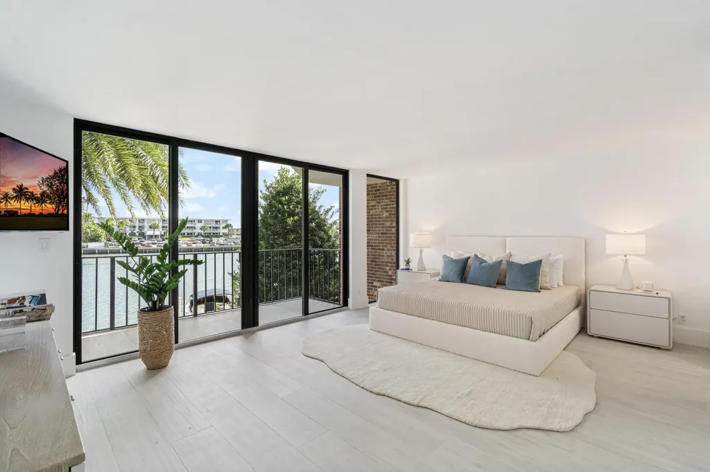 1800 S Ocean Drive Fort Lauderdale FL 33316