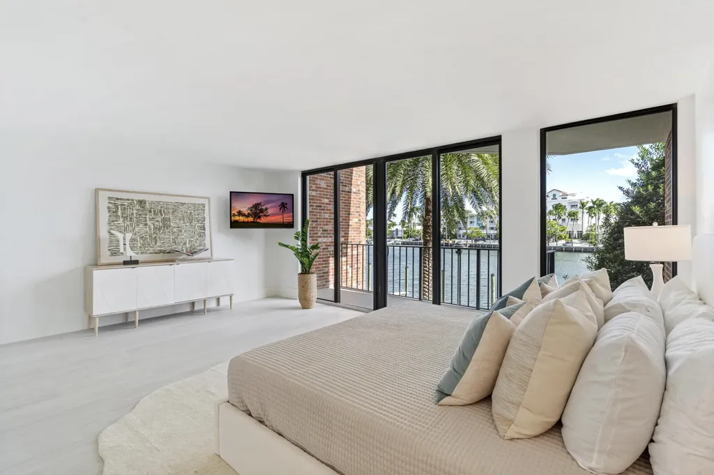 1800 S Ocean Drive Fort Lauderdale FL 33316