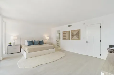 1800 S Ocean Drive Fort Lauderdale FL 33316